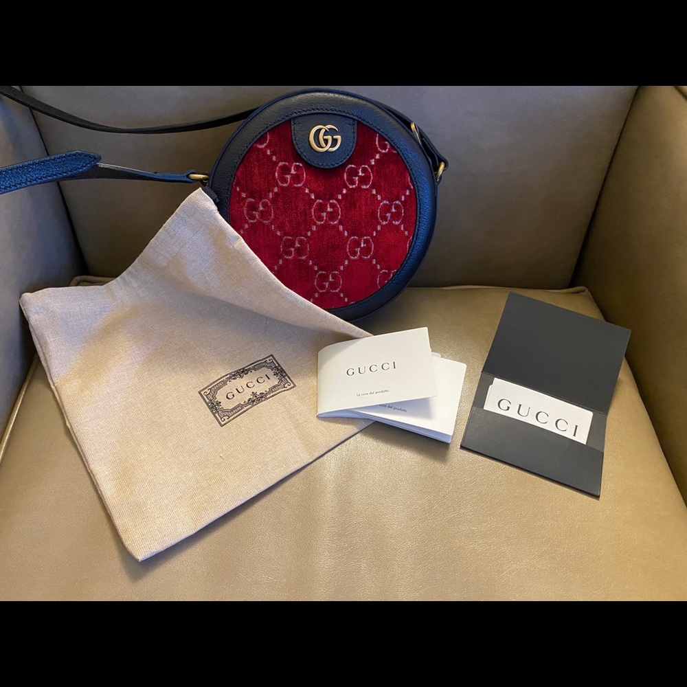 100% Authentic GG Round Red velvet & leather
